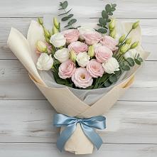 Букет цветов из:  Лизиантусы в Кунашак