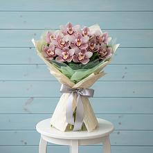 Букет цветов из:  Орхидеи и Розы в Кунашак