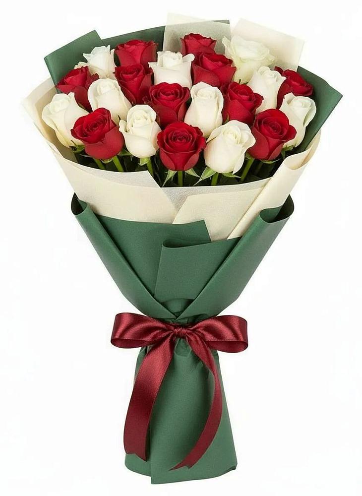 Букет Микс из красных и белых роз в Кунашак