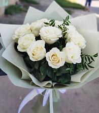 Букет Белые розы Проуд в Кунашак