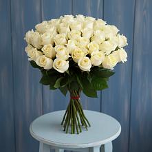 Букет 51 Белая роза Эдлесс Лав в Кунашак