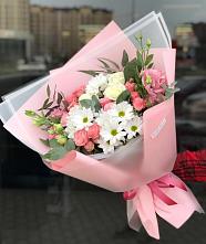 Букет цветов из:  Розы, Лизиантусы и Хризантемы в Кунашак