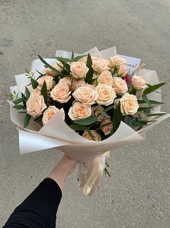 Букет Кремовые розы Латте в Кунашак