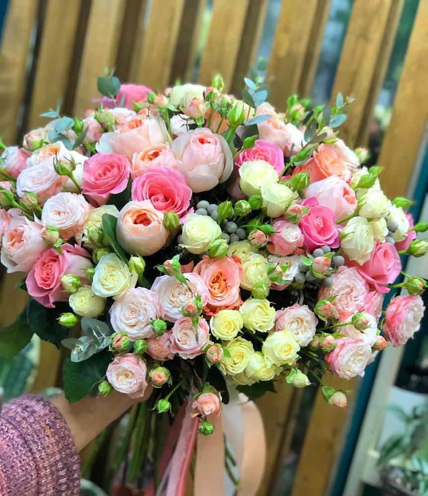 Букет цветов из: Розы в Кунашак