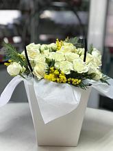 Композиция бриллиант в Кунашак Цветочная композиция из Розы в Кунашак