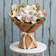 Букет цветов из:  Орхидеи и Розы в Кунашак